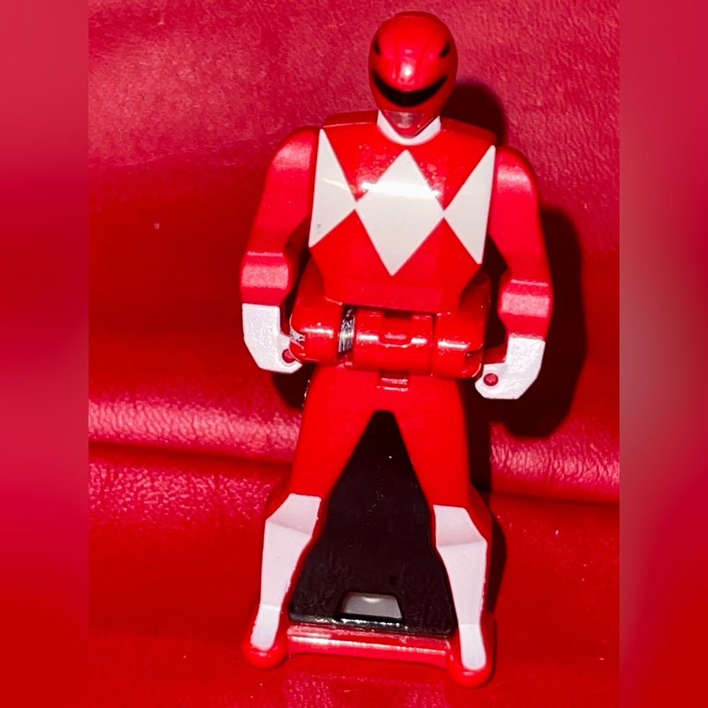 Power Rangers Clear Red Super Megaforce Legendary Key Rare & Red Ranger - Picture 3 of 7